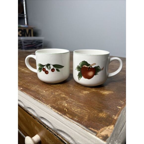 Collection B Other - The Cades‎ Cove Collection by Citation 1 Coffee Tea Cup Mug Apples Cherries